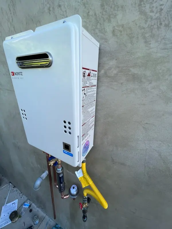 Tankless water heater installation for Country Creek homes